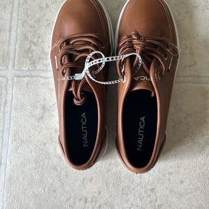 New Nautica Kids’Shoes Size 2, Brown